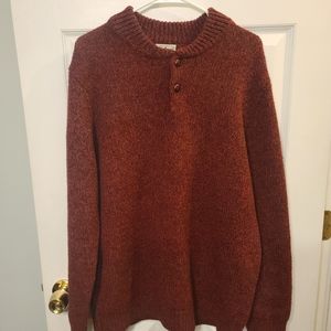 L.L Bean Womens 100 % Lambs Wool Long Sleeve Sweater Size Large.